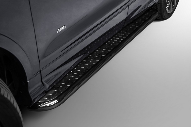 Sorte stigtrinn Ø 70mm, m/metallplate,   Ford Kuga, mod. 2017->2019