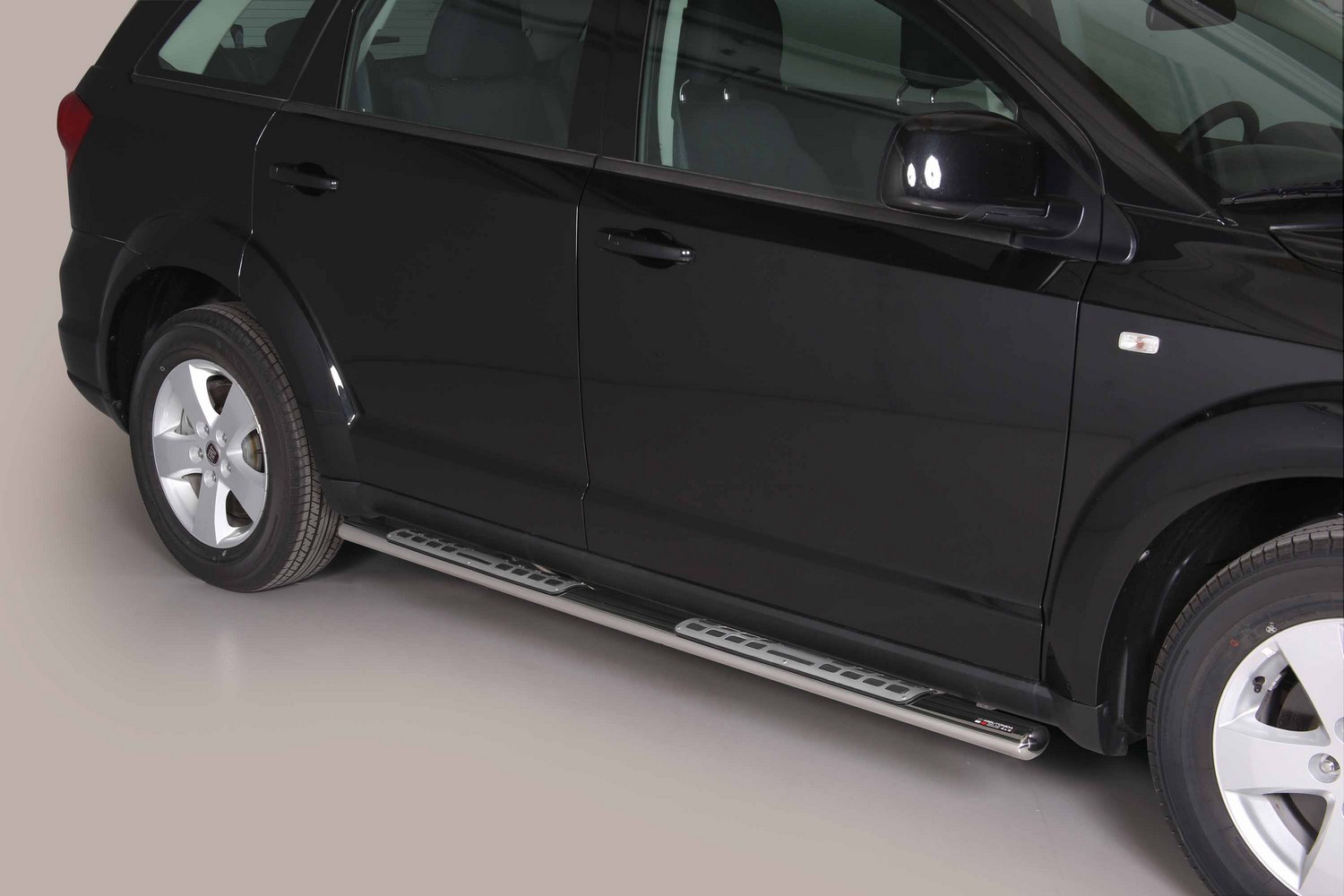 Stigtrinn , FIAT Freemont